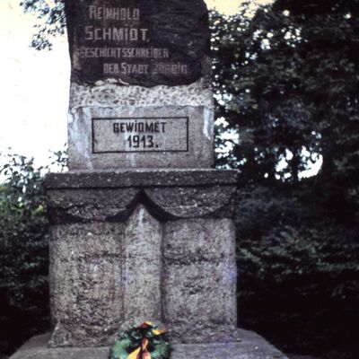 Bild vergrößern: Reinhold-Schmidt-Denkmal